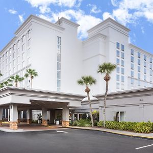 Holiday Inn & Suites Across From Universal Orlando By Ihg